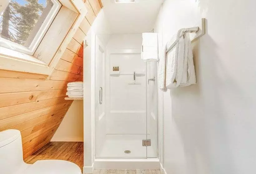 Tamarack By Avantstay Remodeled Chamberlands! Full Beach / Pool Access!