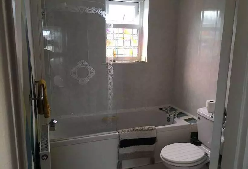 Wonderfully Cosy 3bd Home In The Heart Of Cornwall