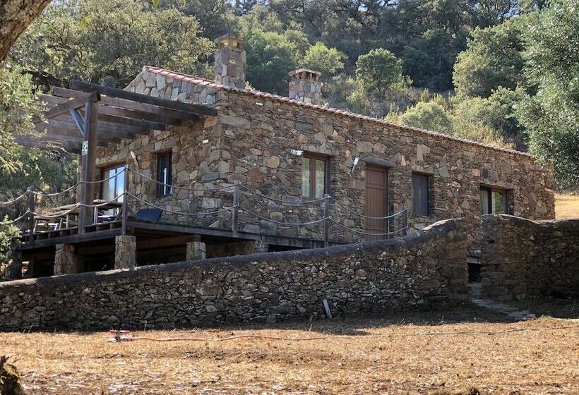 Casas De Campo Do Castro Da Cola