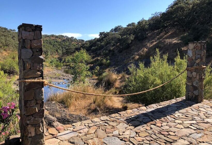 Casas De Campo Do Castro Da Cola
