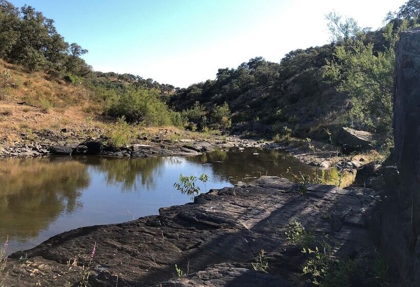 Casas De Campo Do Castro Da Cola