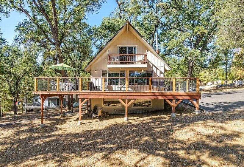 Cozy Cabin On The Cove   Lakefront With Private Dock By Yosemite Region Resorts
