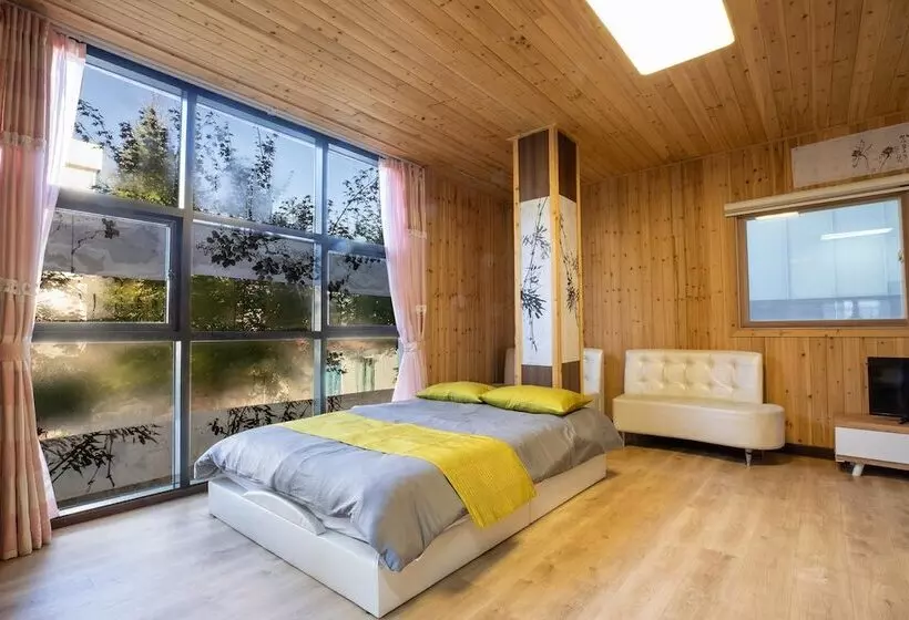 Gapyeong Yeolhodang Pension