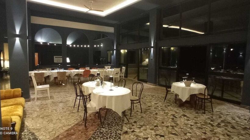 فندق فئة نجمة واحدة Sbarcatore Dei Turchi   Dimore