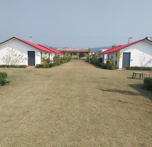 ホテル Brar Tiger Resort