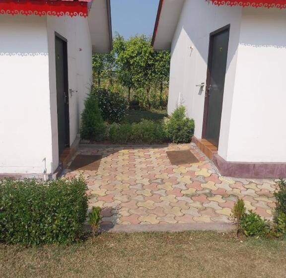 ホテル Brar Tiger Resort