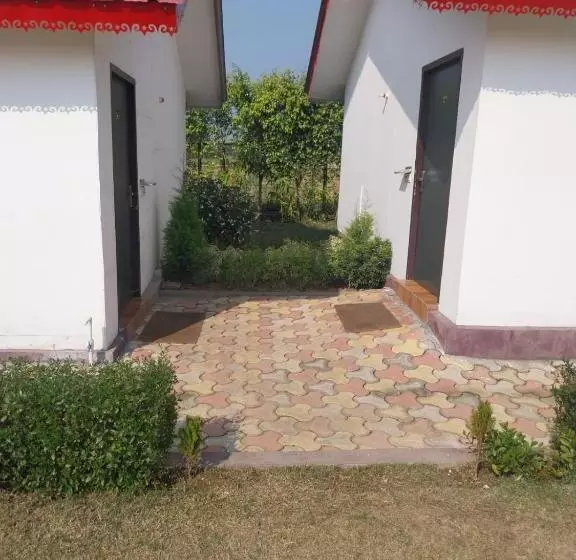 ホテル Brar Tiger Resort