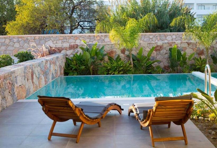 ホテル Delight Luxury Rooms