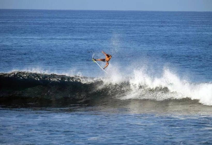 ホテル Dry Camping Oceanview Bring Camping Gear