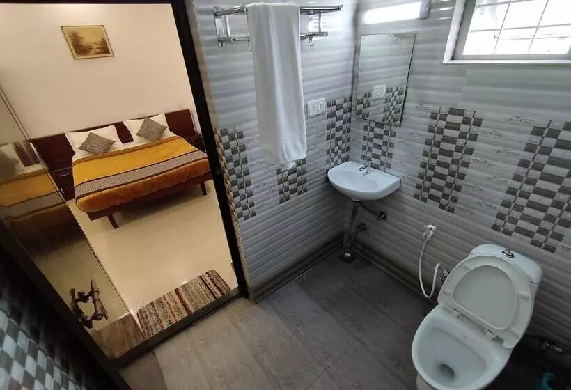 ホテル Firefly Resort