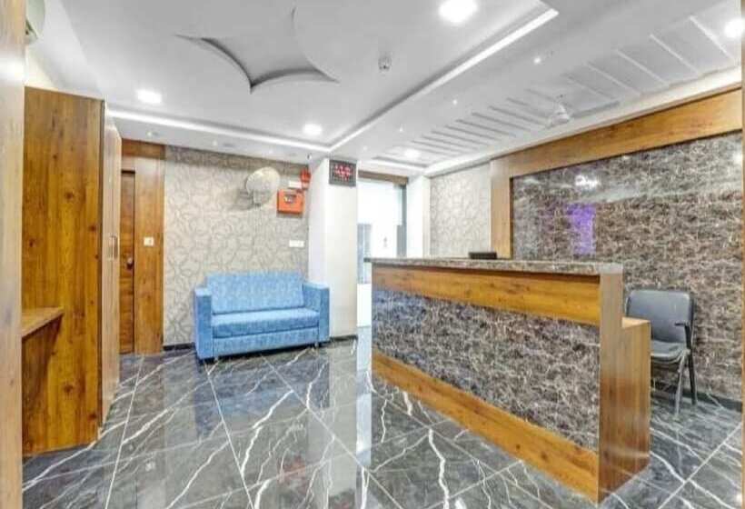 בית מלון כפרי Lux Inn