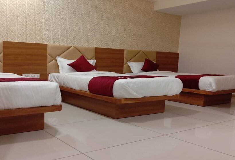 בית מלון כפרי Lux Inn