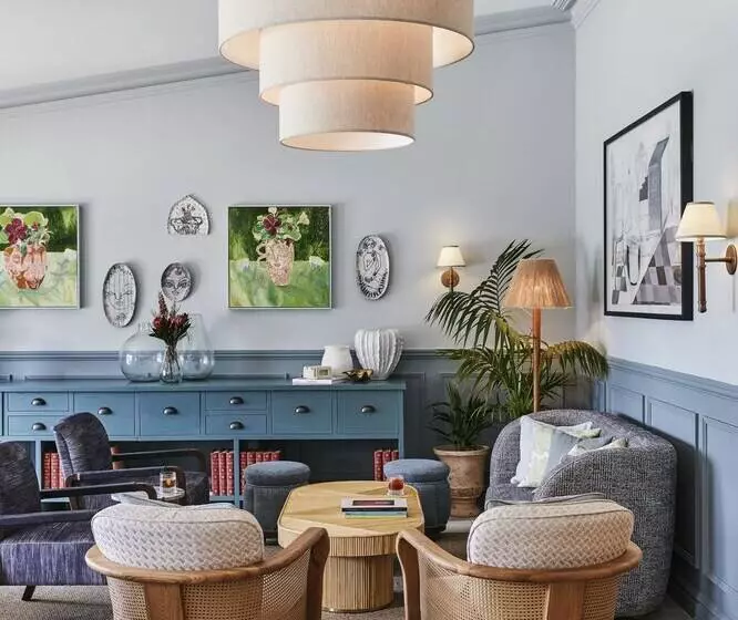 ホテル Osborn House