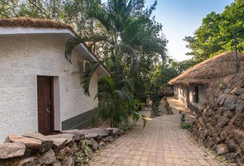 فندق Red Earth Gokarna