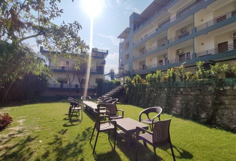 هتل Shivansh Green Resort