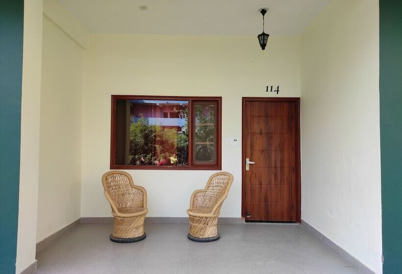 هتل Shivansh Green Resort