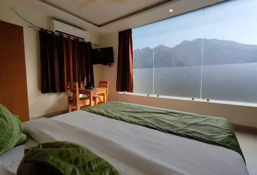 ホテル Shivansh Green Resort