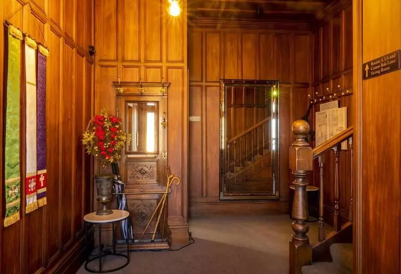 Hotelli The Vicarage Geraldine