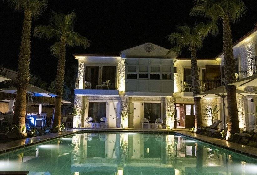 Hotel Icarus Alacati +16