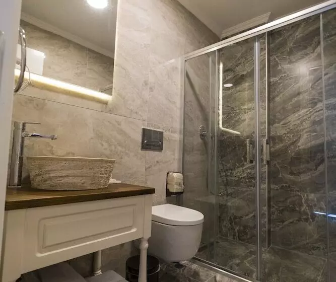 Hotelli Icarus Alacati +16