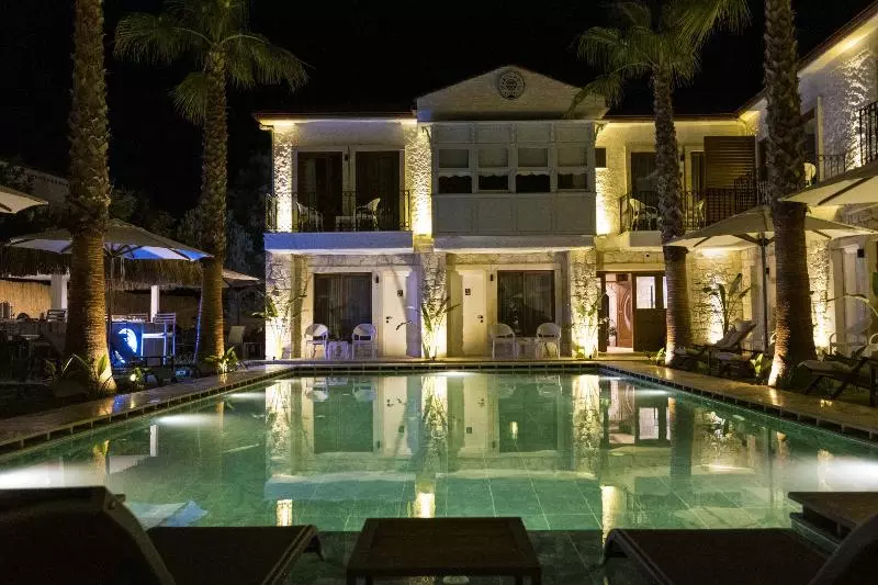 Hotelli Icarus Alacati +16