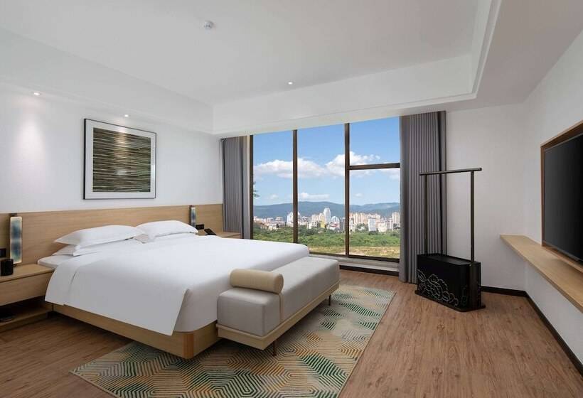 Microtel By Wyndham Xishuangbanna City Center