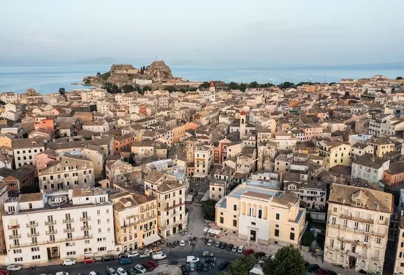 New York Luxury Suites