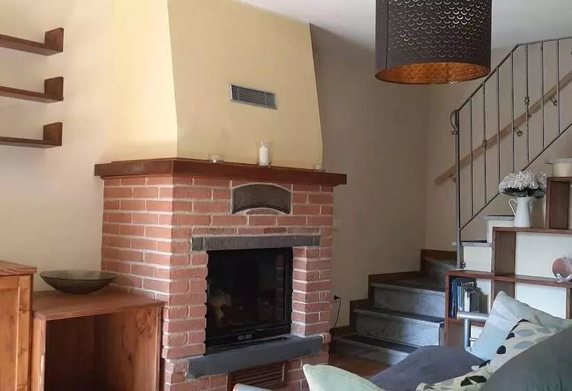 レジデンス Beautiful 2 Bed House In Longoio, Bagni Di Lucca