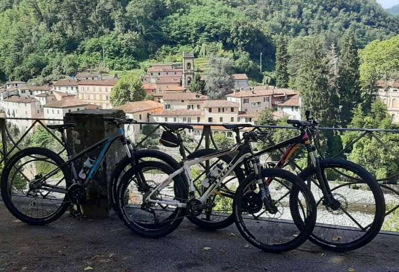 住所  Beautiful 2 Bed House In Longoio, Bagni Di Lucca