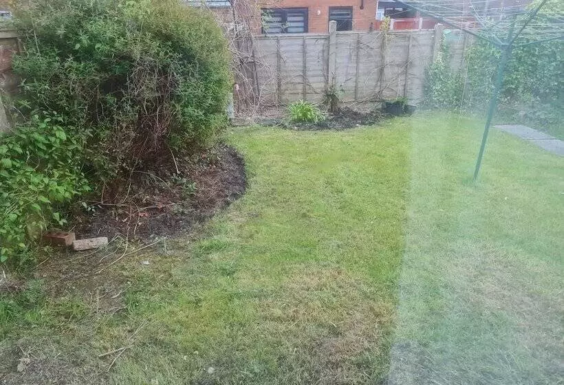 Residenssi Immaculate 3 Bed House With Free Parking In Bolton