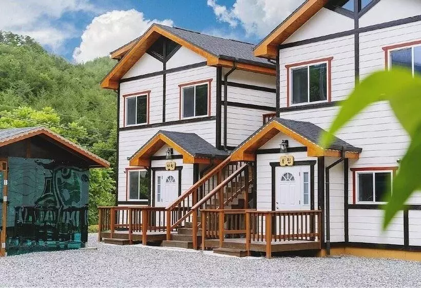 Samcheok Elroi Pension