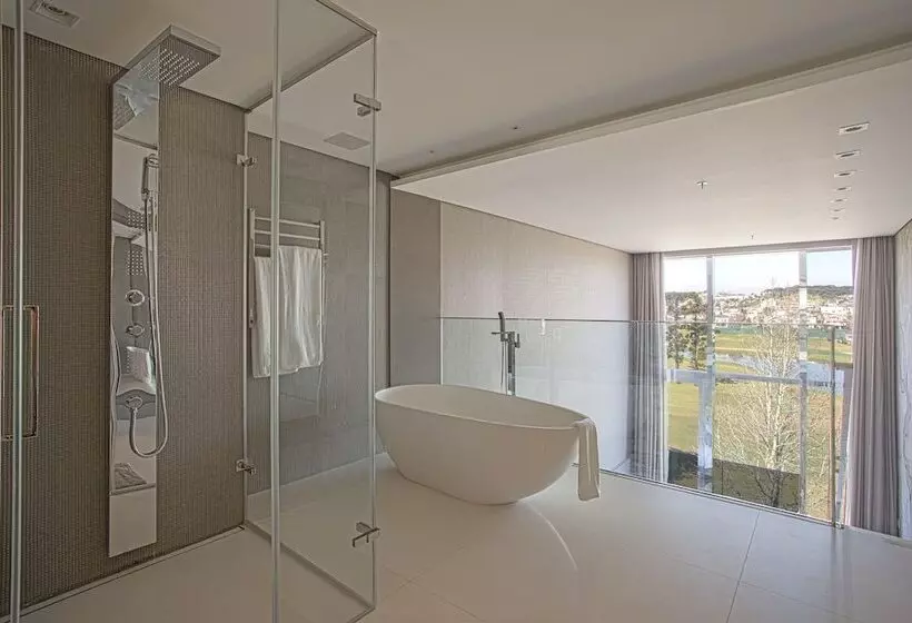 Suryaa Hotel Pinhais, Curio Collection By Hilton