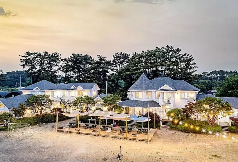 Taean Ire Pension