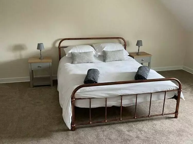 Tweed Cottage 4 Fenton Hill