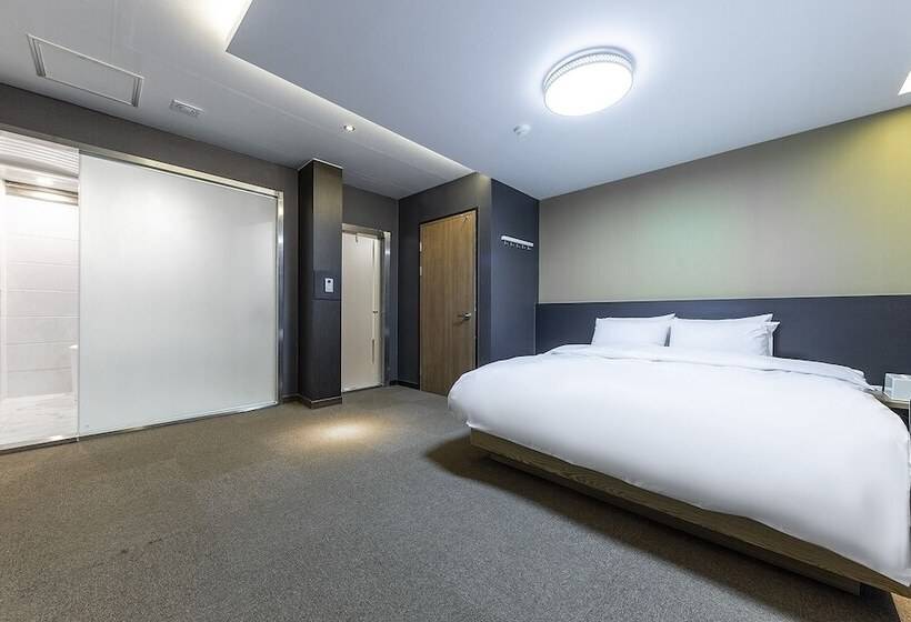 Anseong U Stay Motel