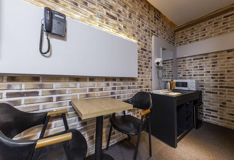 Anseong U Stay Motel