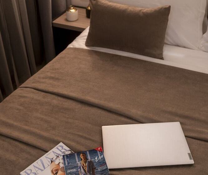 مبيت وإفطار Velvet Rooms & More