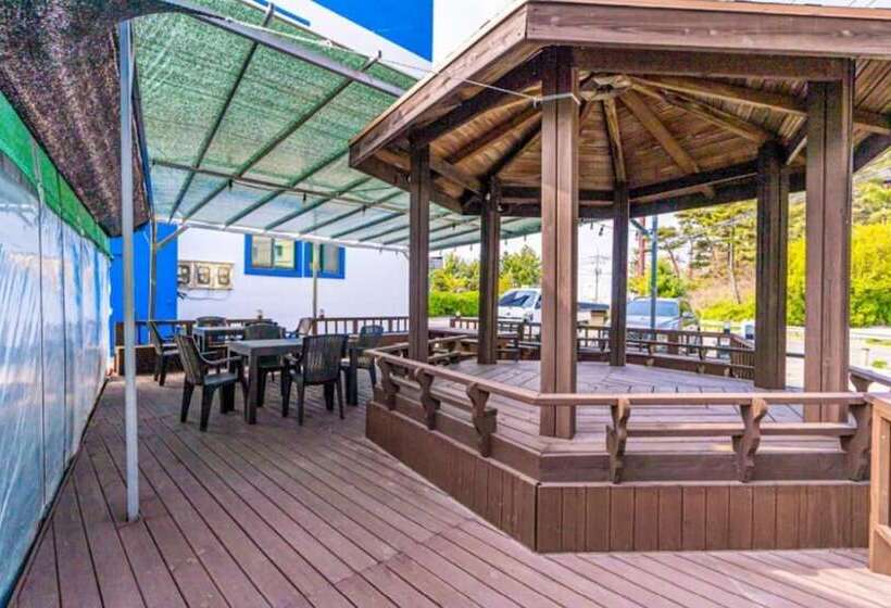 Daebudo Seonamujip Pension