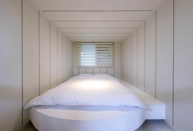 Gyeongju J The Garden Pension