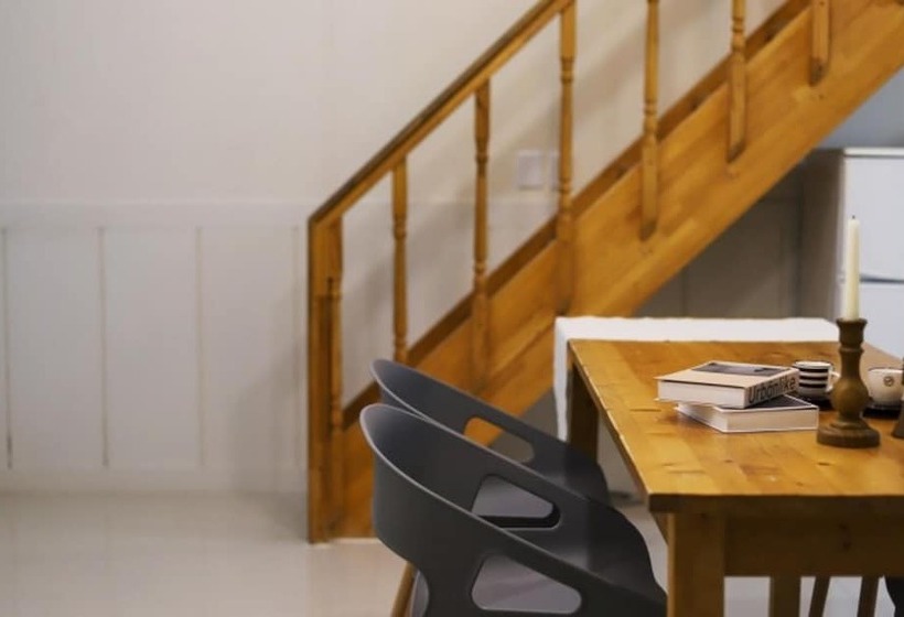 Gyeongju J The Garden Pension