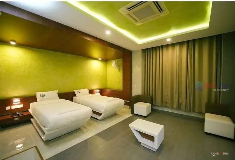 Hotelli Big Mall Residency