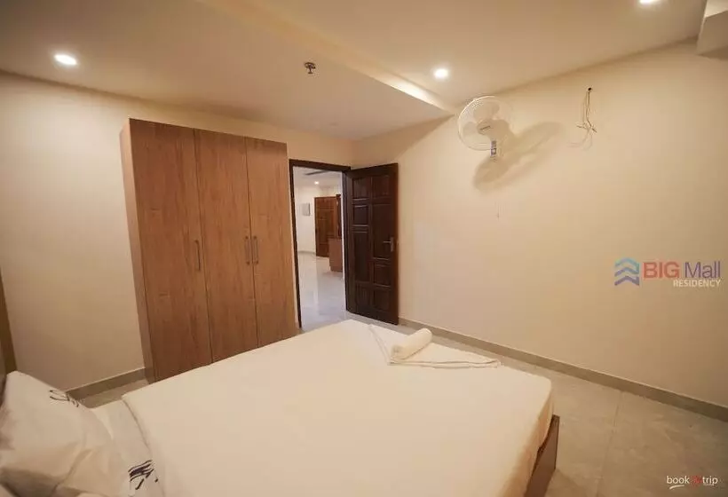 Hotelli Big Mall Residency