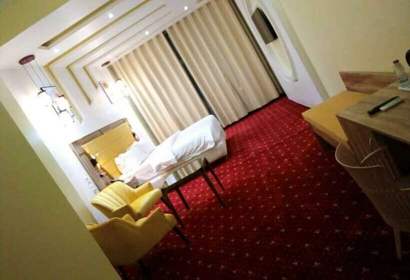 هتل Hôtel Copacabana Beach Kribi