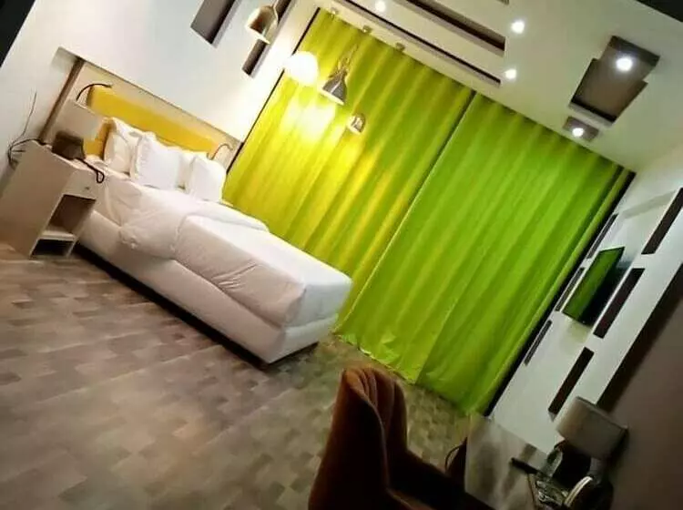 Hotelli Hôtel Copacabana Beach Kribi