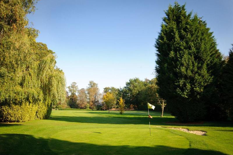 فندق Oakley Court