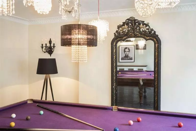 Hotelli Oakley Court