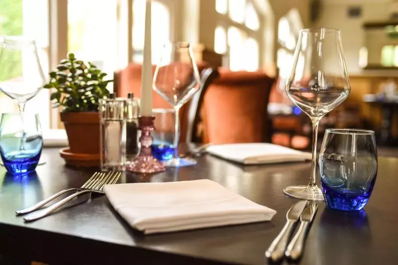 Hotelli Oakley Court