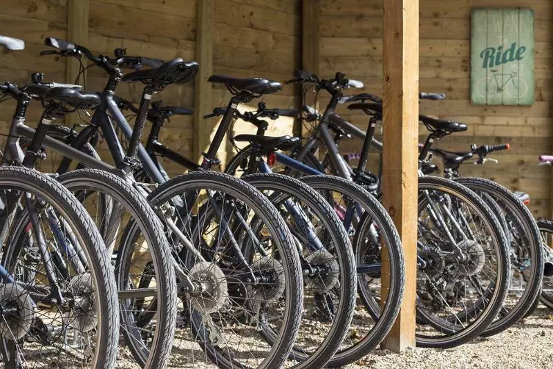 Hotelli Oakley Court