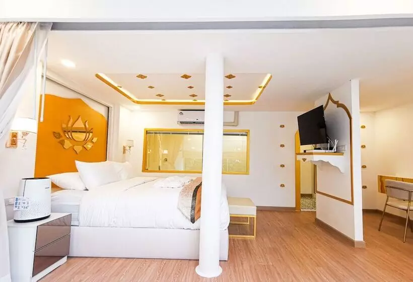 Hotelli One Dhatu Ayutthaya Premium Homestay