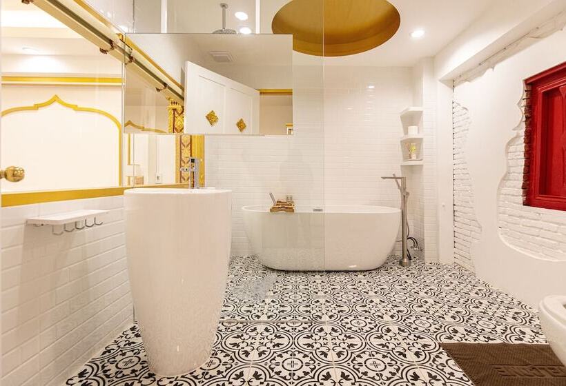 ホテル One Dhatu Ayutthaya Premium Homestay